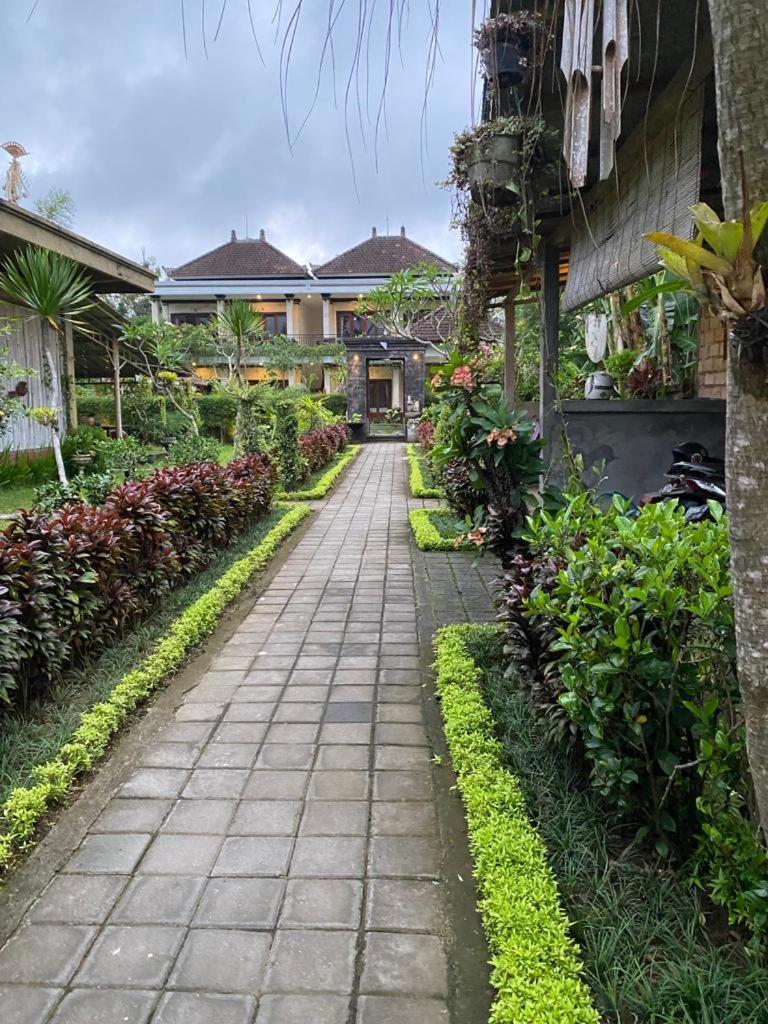 Green Padma Ubud Bagian luar foto